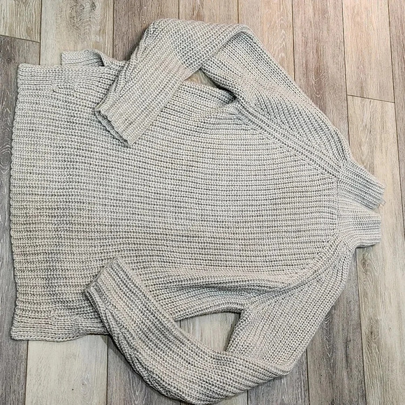 Karl Lagerfield light grey turtleneck long sleeve hi low knit wool blend sweater - Picture 9 of 9